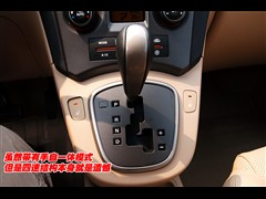 2007款 2.0L 7座豪华版