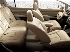 2008款 1.6L 自动豪华型