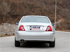 2008款 1.8T 自动豪华版