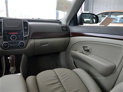 2009款 1.6XL 自动豪华天窗版