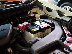 2010款 2.5L CVT至尊版 4WD
