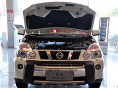 2010款 2.5L CVT至尊版 4WD