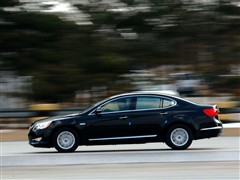 2011款 2.4L 尊贵型