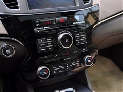 2011款 2.4L 尊贵型