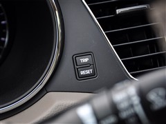 2011款 2.4L 尊贵型