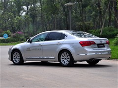 2011款 2.4L 尊贵型