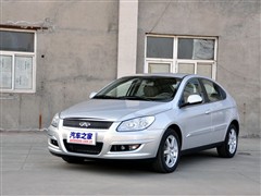 2010款 改款两厢 1.6L 手动尊贵型