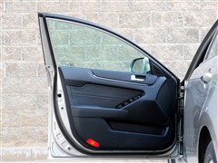 2011款 2.4L 精英型