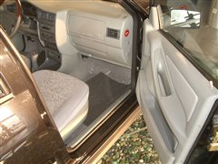 2005款 1.6L 标准型