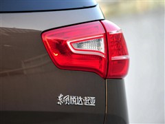 2011款 2.4L 自动四驱版Premium