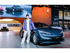 仰望汽车全系登陆广州车展，以极致体验创新满足高端需求